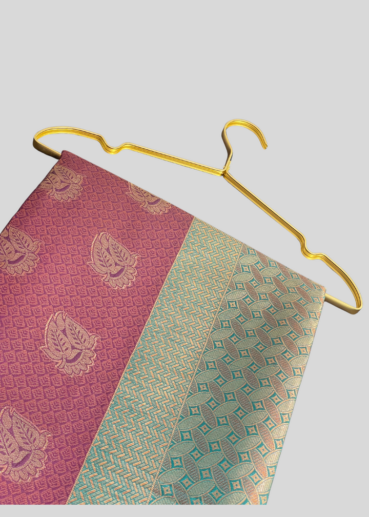 Magenta color kanchipuram silk saree with zari weaving work [SKU:S1001022]