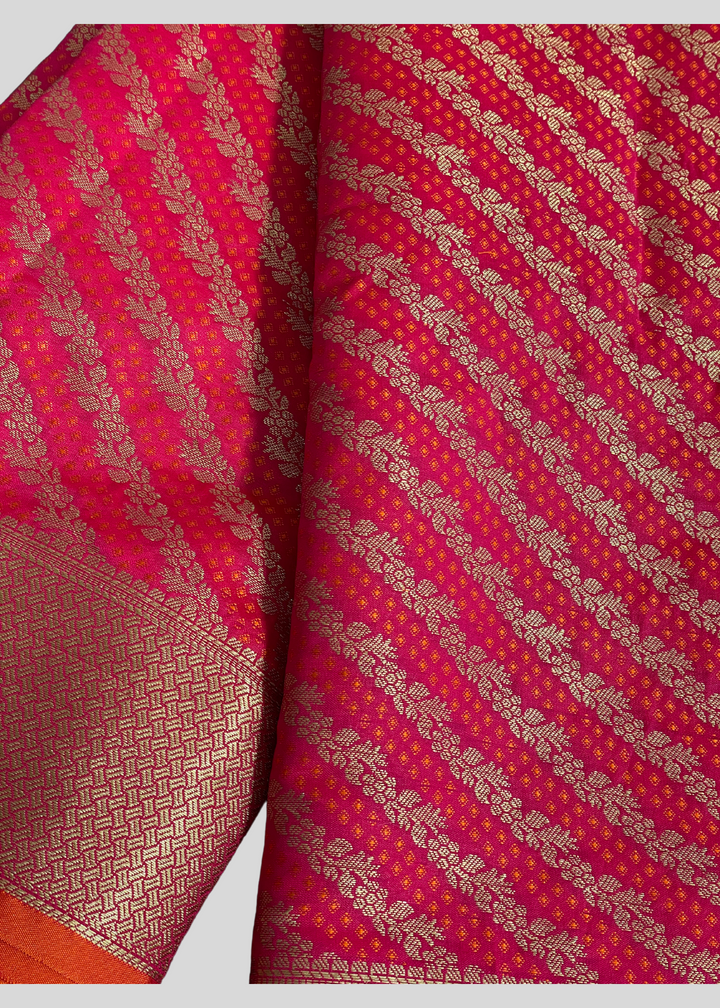 # Red color kanchipuram silk saree with zari woven [SKU:S101222]
