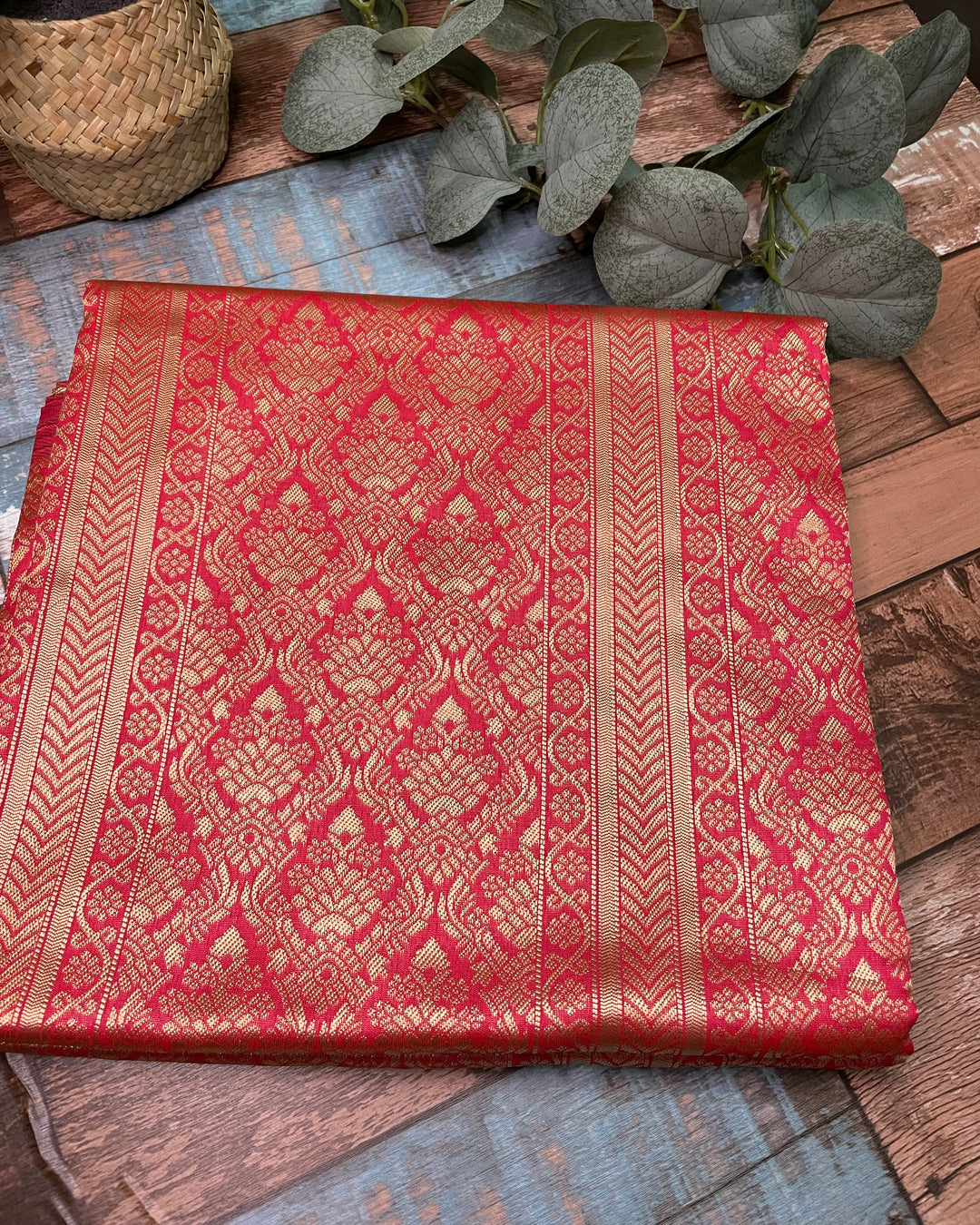 # Vermilion Red Pure Lichi Silk Saree [SKU: SO105118]