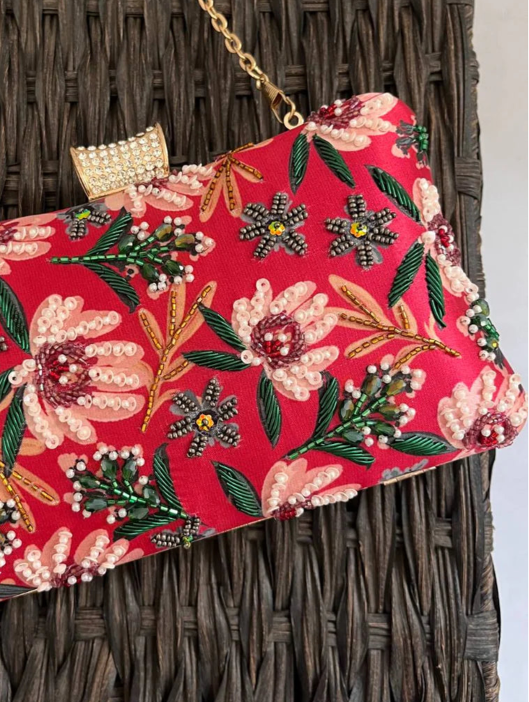 Poppy Red Floral Clutch [C102403]