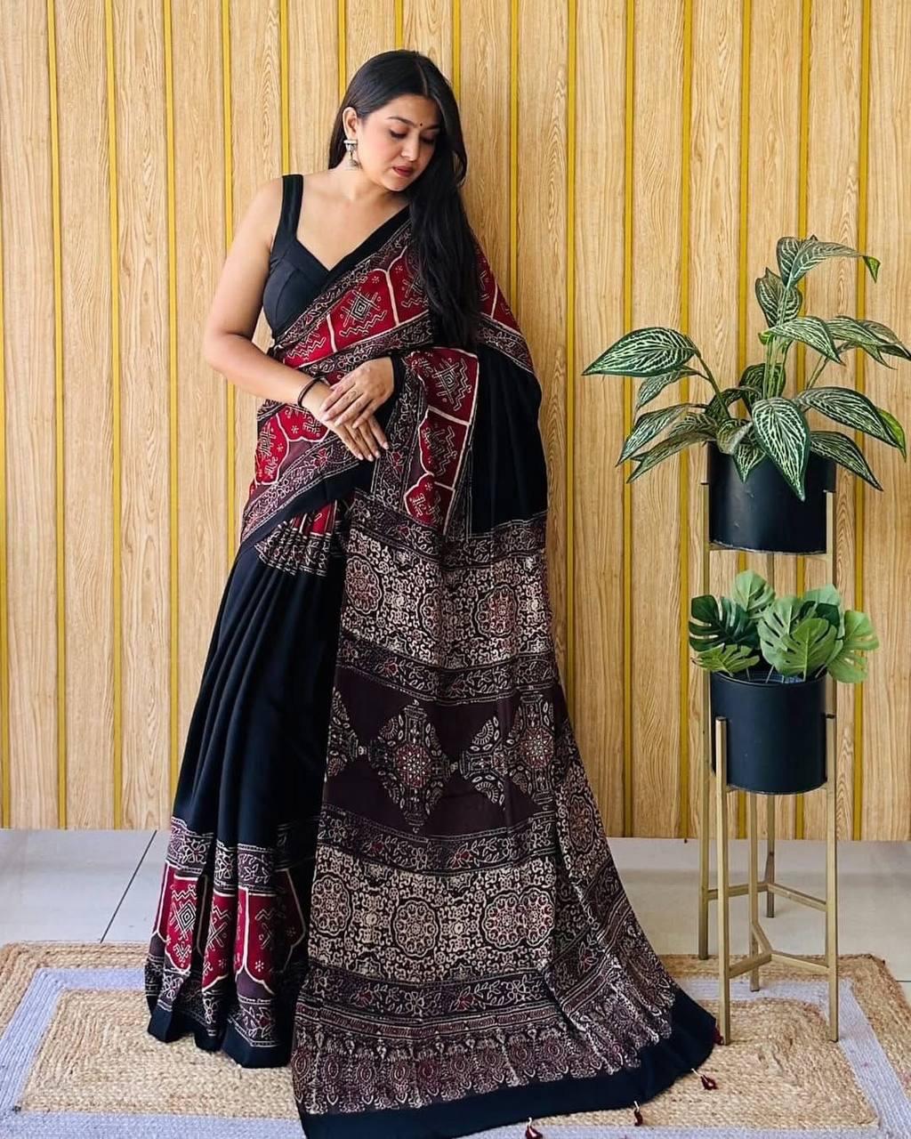 SAREE 15 [S106523]